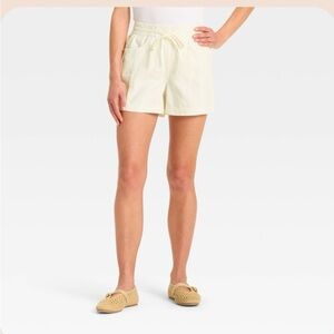 Universal Thread High Waist Cream Shorts